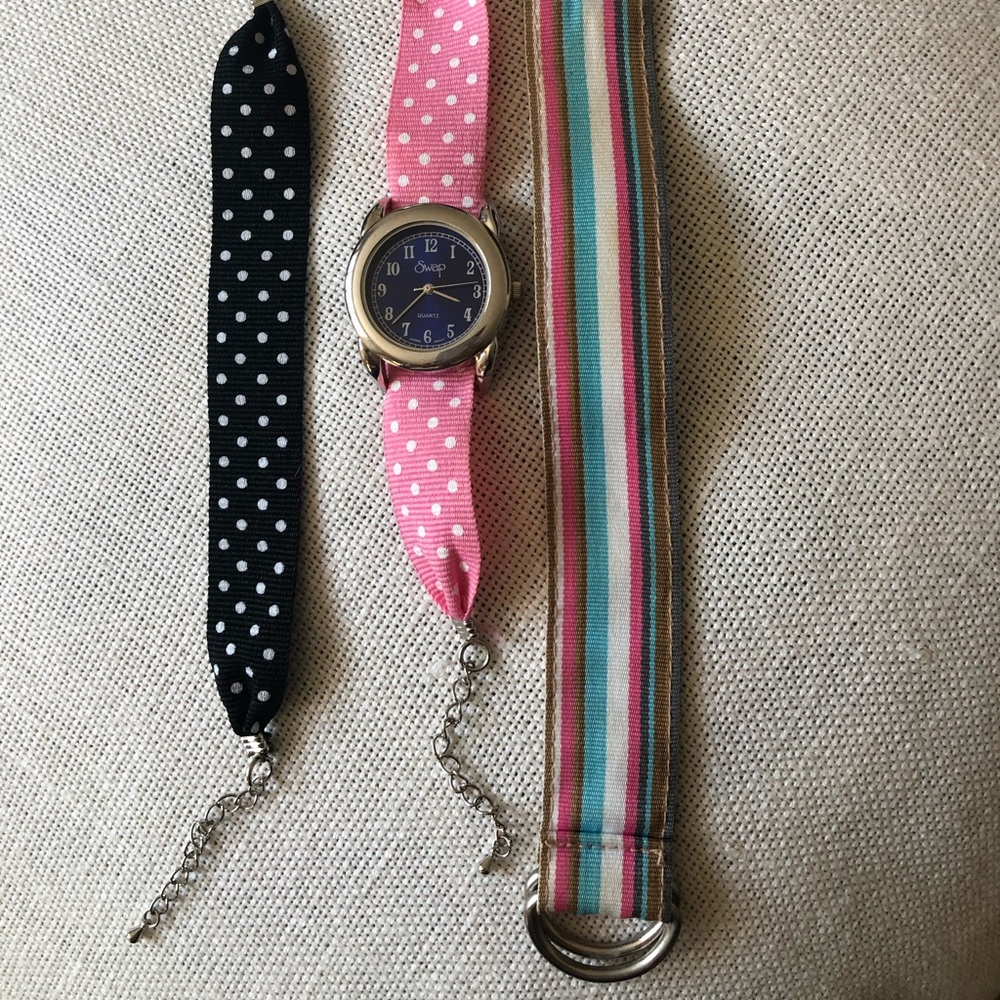 Swap Watch with interchangeable bands